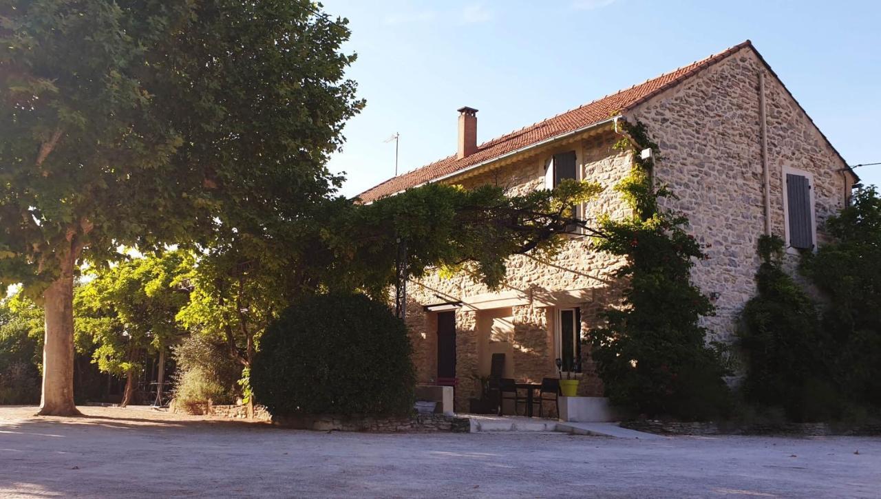 Bed and Breakfast La Bastide Des Arts Saumane-de-Vaucluse Exterior foto
