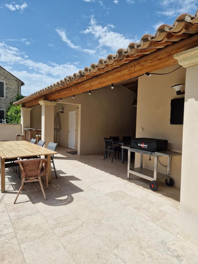 Bed and Breakfast La Bastide Des Arts Saumane-de-Vaucluse Exterior foto